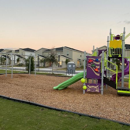 Family Home Located In A Luxurious Resort キシミー エクステリア 写真